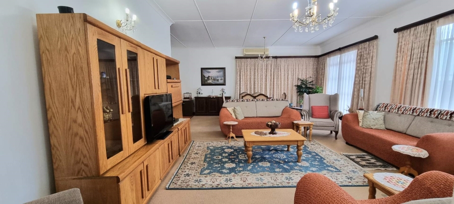 4 Bedroom Property for Sale in Dan Pienaar Free State